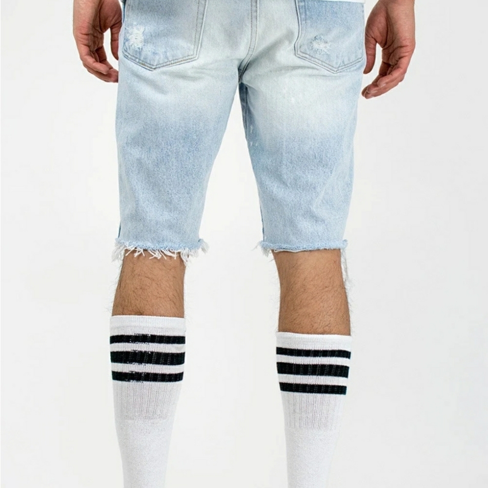 LIGHT STONEWASHED RIPPED JEAN SHORTS - Picture 8 of 9